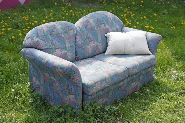 Couch Disposal in St Louis